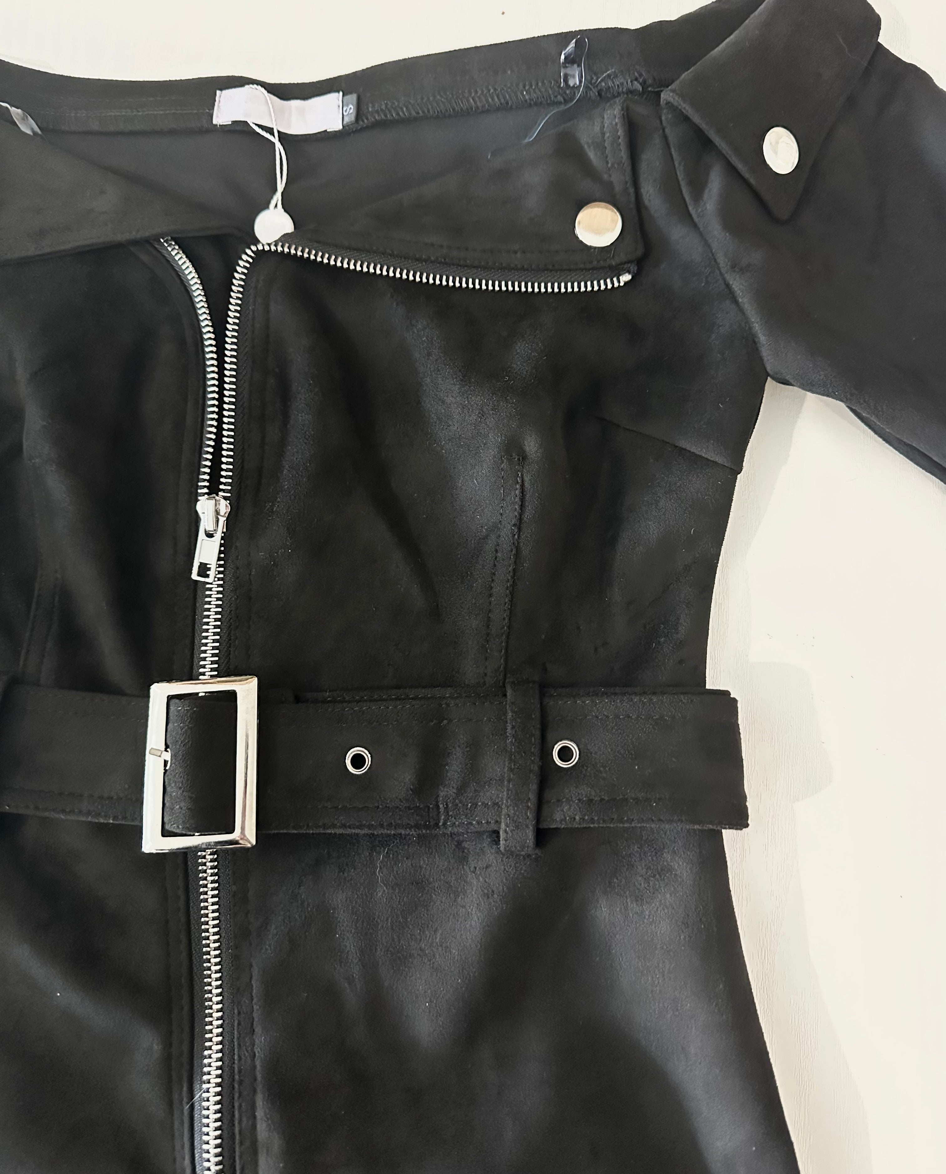 Robe en suédine T.S